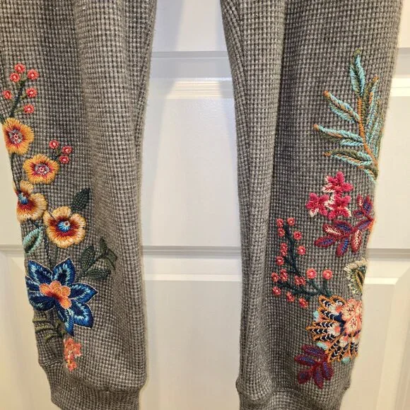 Johnny Was Waffle Knit Metallic Joggers - Picture 7 of 8